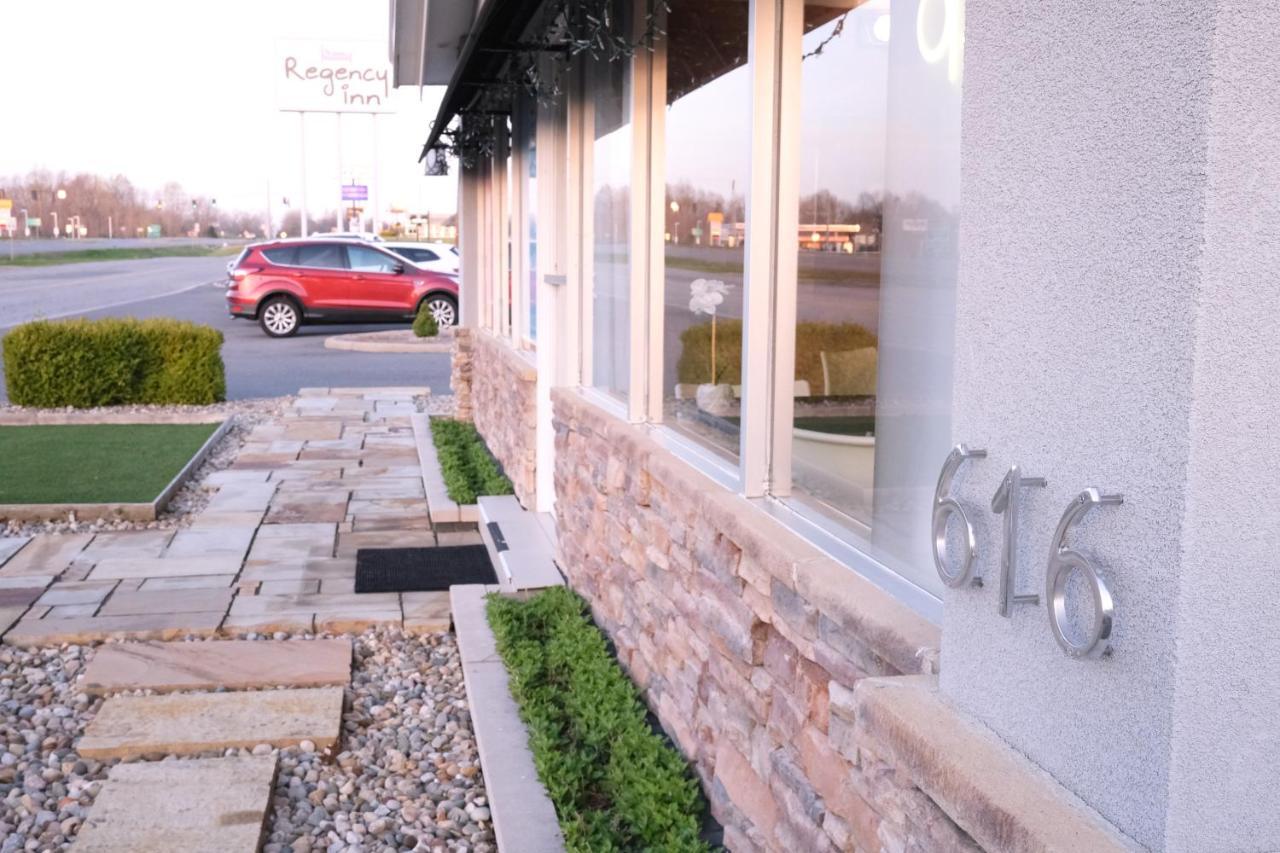 Regency Inn Of Eddyville Kuttawa Exterior photo